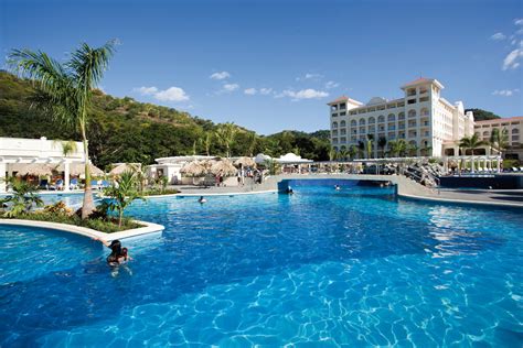 riu hotels resorts guanacaste costa rica